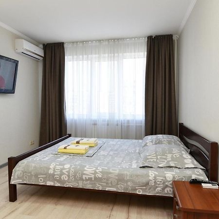 Apartament On Vasylia Lypkivskoho 24 Κίεβο Εξωτερικό φωτογραφία