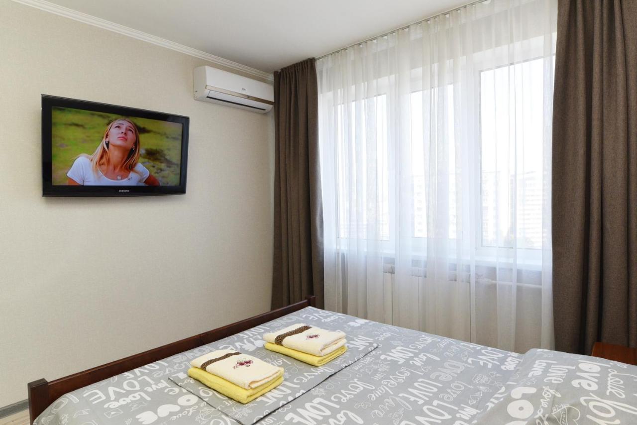 Apartament On Vasylia Lypkivskoho 24 Κίεβο Εξωτερικό φωτογραφία