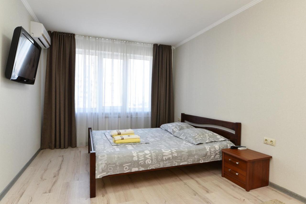 Apartament On Vasylia Lypkivskoho 24 Κίεβο Εξωτερικό φωτογραφία